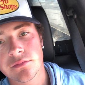 Meet your Posher, Blake